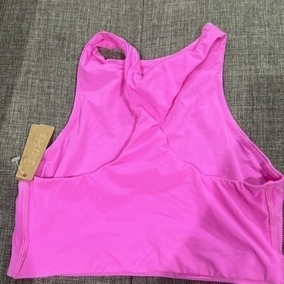 Skims Fits everybody high neck bra - Picture 2 of 6